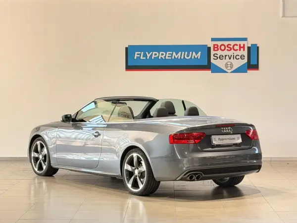 Audi A5 Cabrio 2.0 TDi S-line 29
