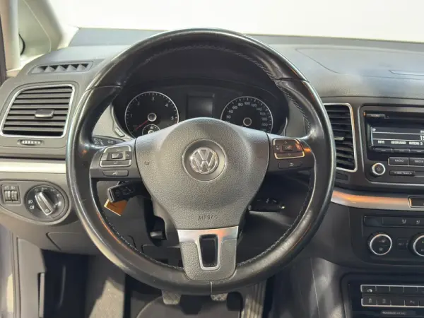 Volkswagen Sharan 2.0 TDi Confortline 6