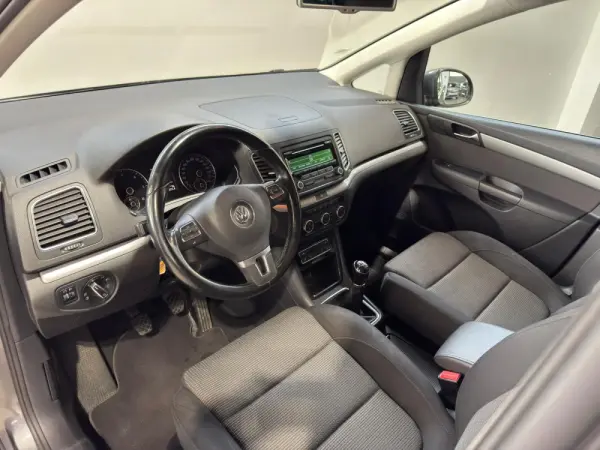 Volkswagen Sharan 2.0 TDi Confortline 5