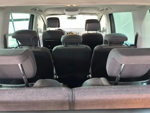 Volkswagen Sharan 2.0 TDi Confortline 27