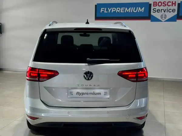 Volkswagen Touran 2.0 TDI Confortline 25