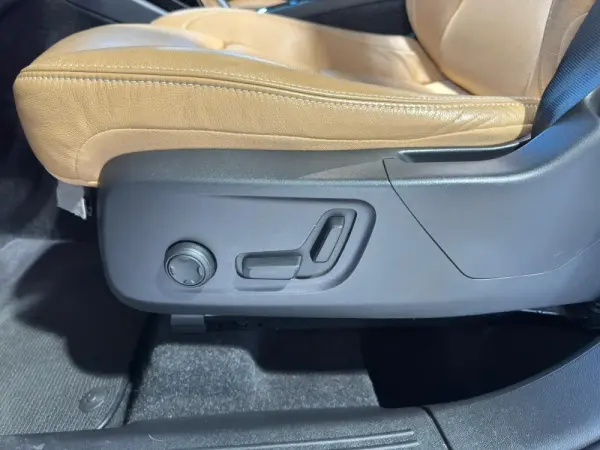 Volvo XC 40 1.5 T5 PHEV Inscription 6
