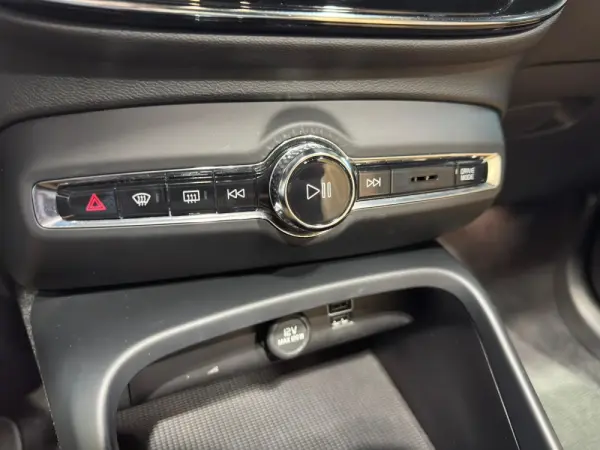 Volvo XC 40 1.5 T5 PHEV Inscription 25