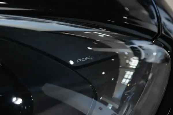 Porsche Cayenne E-Hybrid Platinum Edition 23