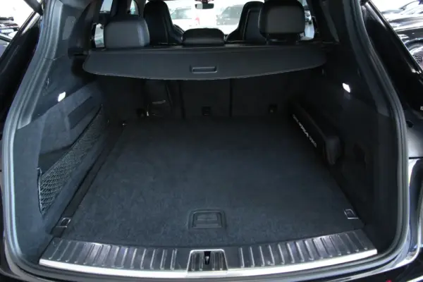 Porsche Cayenne E-Hybrid Platinum Edition 32
