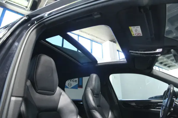 Porsche Cayenne E-Hybrid Platinum Edition 40
