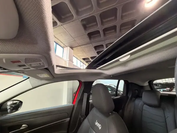 Jeep Avenger 1.2 GSE T3 Altitude 3