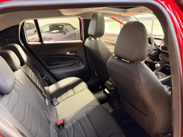 Jeep Avenger 1.2 GSE T3 Altitude 45