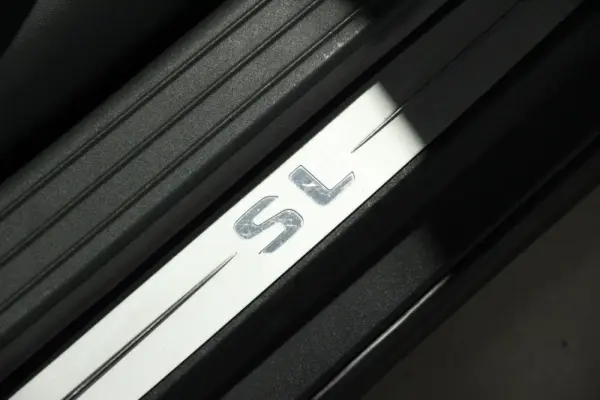 Mercedes-Benz SL 350 Auto 3