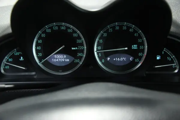 Mercedes-Benz SL 350 Auto 16