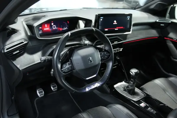 Peugeot 208 1.2 PureTech GT Line 2