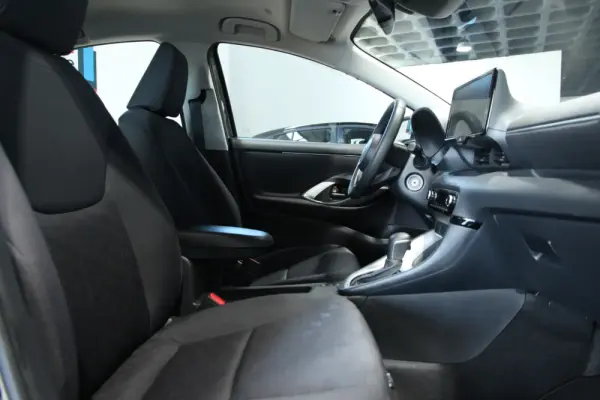 Toyota Yaris 1.5 HDF Comfort 2