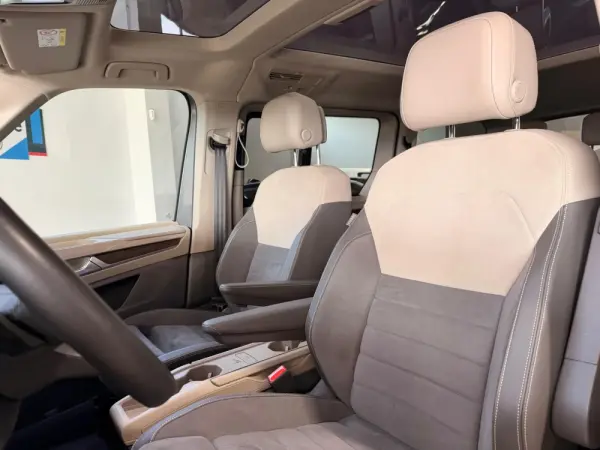 Volkswagen Multivan 2.0 TDI Style DSG 52