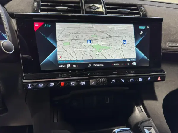 DS DS7 Crossback E-Tense Performance Line EAT8 22
