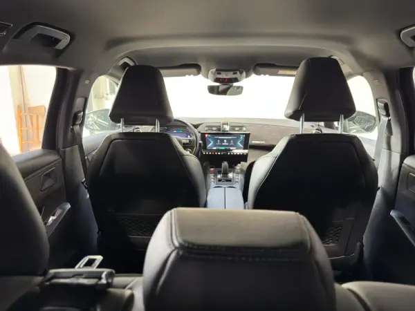 DS DS7 Crossback E-Tense Performance Line EAT8 32