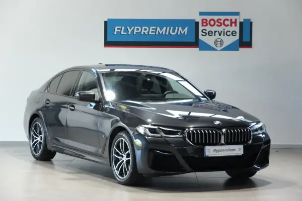 BMW 530 e Pack M 12