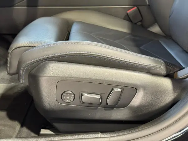 BMW i5 eDrive40 Edição Desportiva M 4