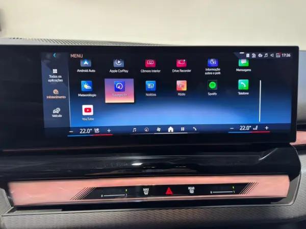 BMW i5 eDrive40 Edição Desportiva M 21