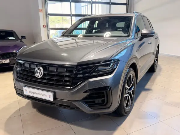 Volkswagen Touareg 3.0 TDI V6 R-Line 23