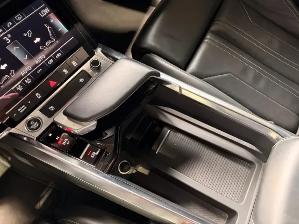Audi e-tron 55 quattro S line 16