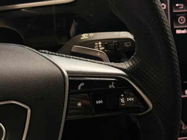 Audi e-tron 55 quattro S line 29