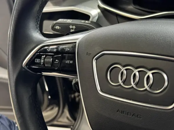 Audi A6 Avant 40 TDI Design S tronic 11