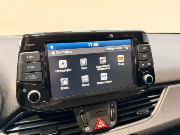 Hyundai i30 1.6 CRDI Comfort+Navi 7