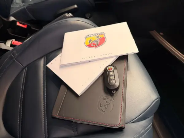 Abarth 695 1.4 T-Jet Rivale MTA 37