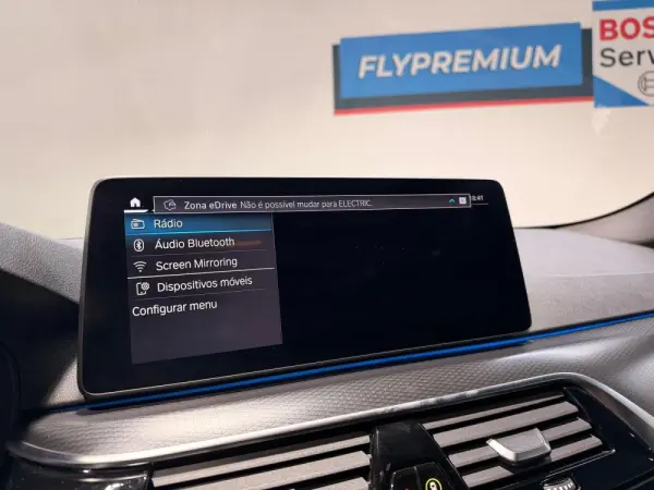 BMW 530 e Pack Desportivo M 21