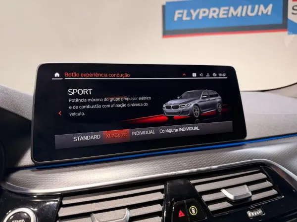 BMW 530 e Pack Desportivo M 30