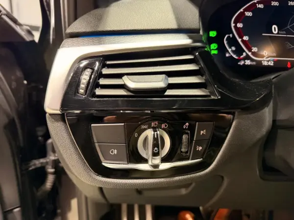 BMW 530 e Pack Desportivo M 38