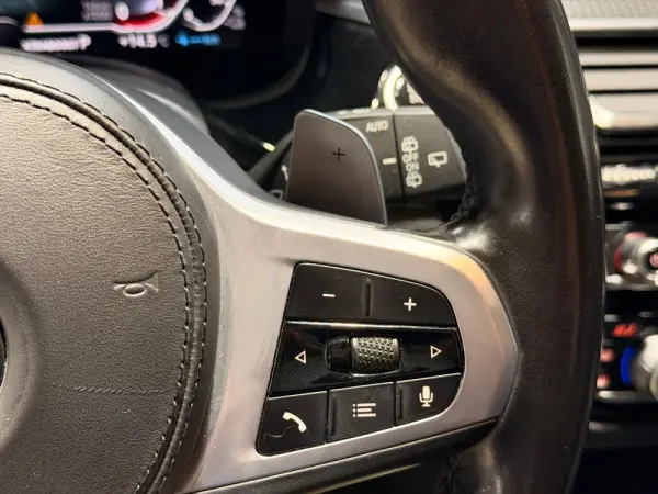 BMW 530 e Pack Desportivo M 37