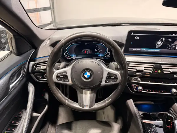 BMW 530 e Pack Desportivo M 46