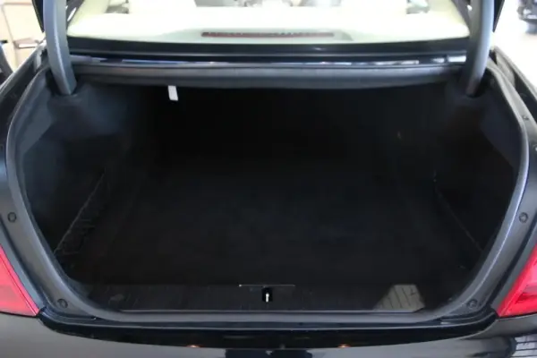 Mercedes-Benz CL 500 Standard 8