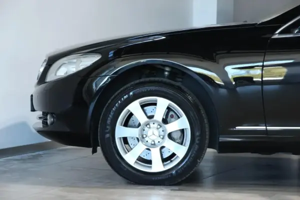 Mercedes-Benz CL 500 Standard 19