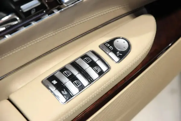 Mercedes-Benz CL 500 Standard 27