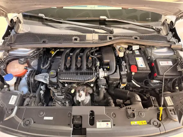 Peugeot 208 1.2 PureTech Active 30