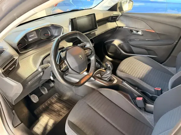 Peugeot 208 1.2 PureTech Active 35