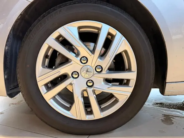 Peugeot 208 1.2 PureTech Active 34