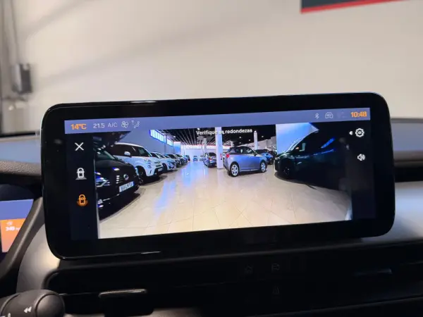 Jeep Avenger 1.2 e-Hybrid Altitude DCT 29