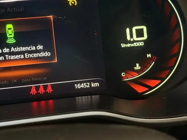 MG ZS 1.0 T-GDI Luxury 12