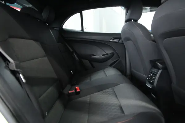 MG MG3 1.5 L Hybrid+ Luxury 17