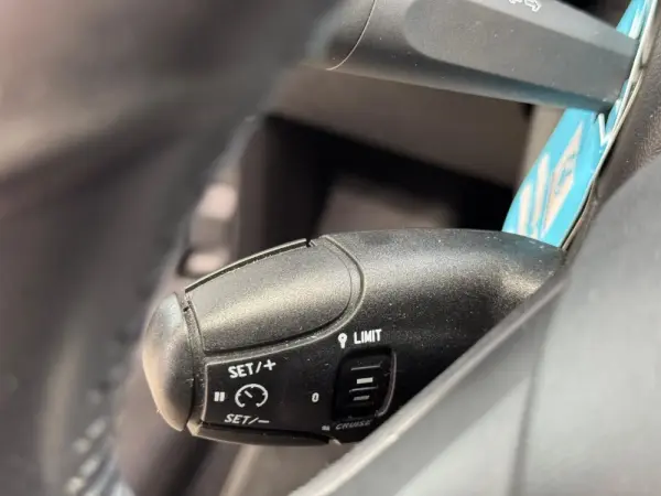 Peugeot 208 1.2 PureTech Style 13