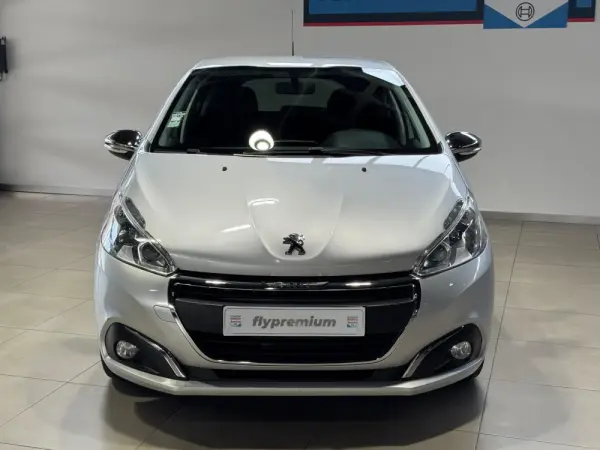 Peugeot 208 1.2 PureTech Style 23