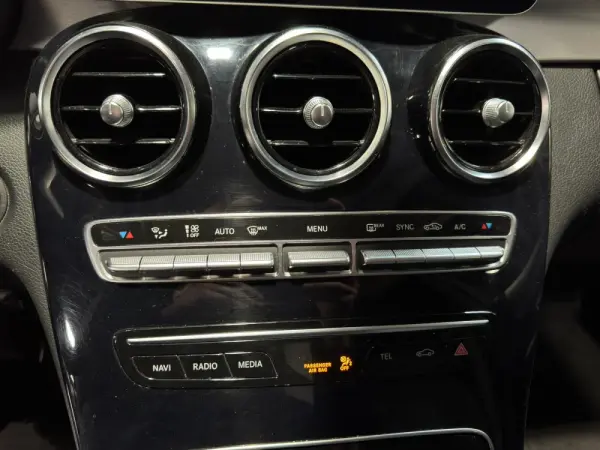 Mercedes-Benz C 220 d Avantgarde 25