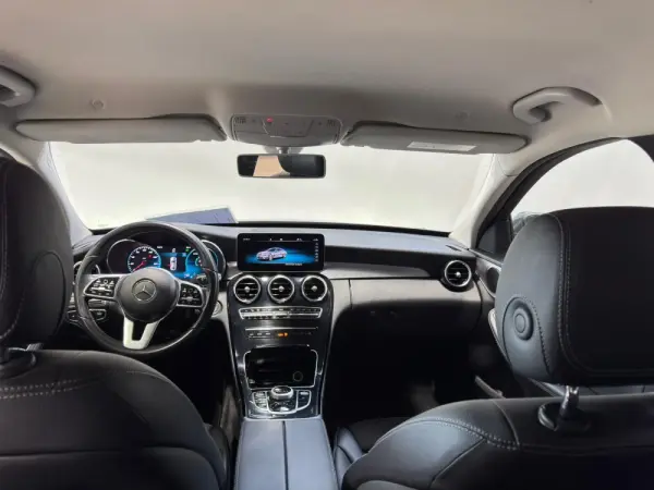 Mercedes-Benz C 220 d Avantgarde 30
