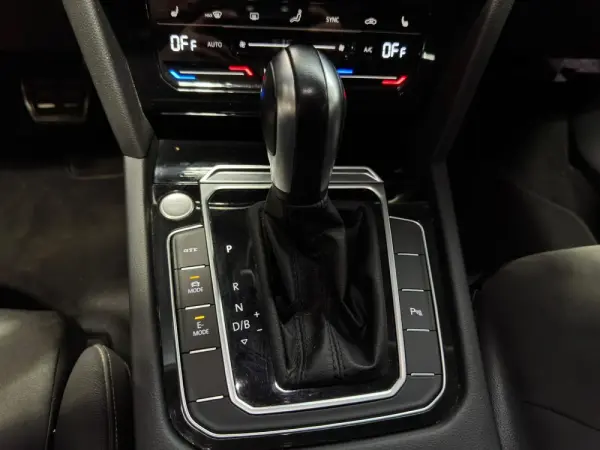 Volkswagen Arteon Shooting Brake Outro 31