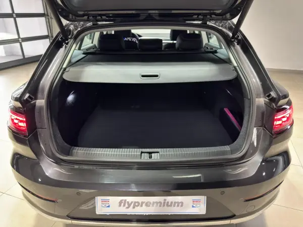 Volkswagen Arteon Shooting Brake Outro 38