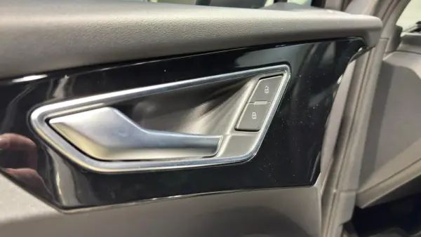 Audi Q4 Sportback e-tron Outro 5