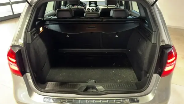 Mercedes-Benz B 180 d Urban 24